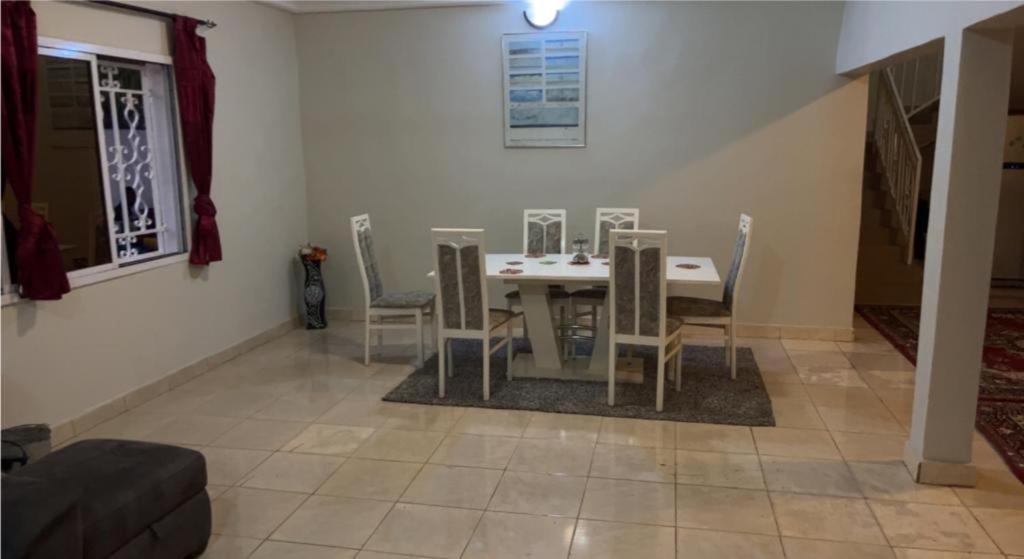 Hotel Coco Island Banjul Exteriér fotografie